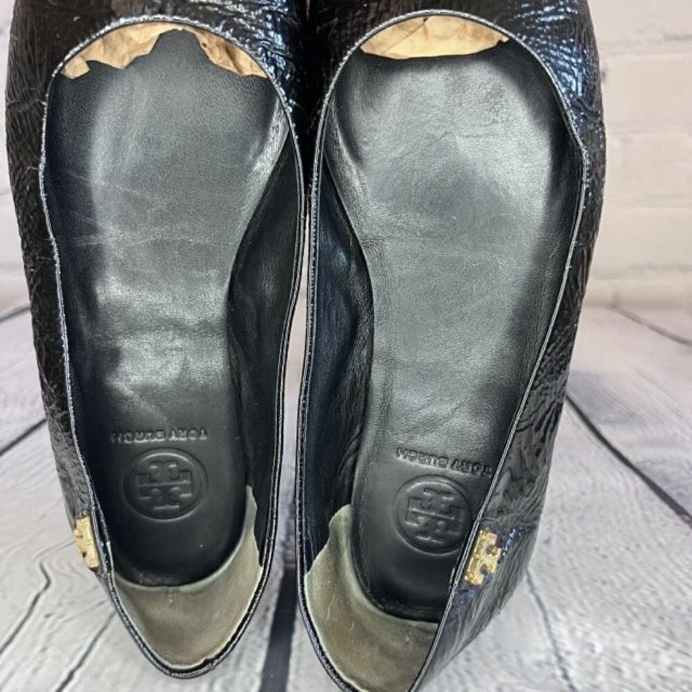 Tory Burch T travel classic black crinkle patent leather ballet flat, sz 6 - Picture 6 of 6